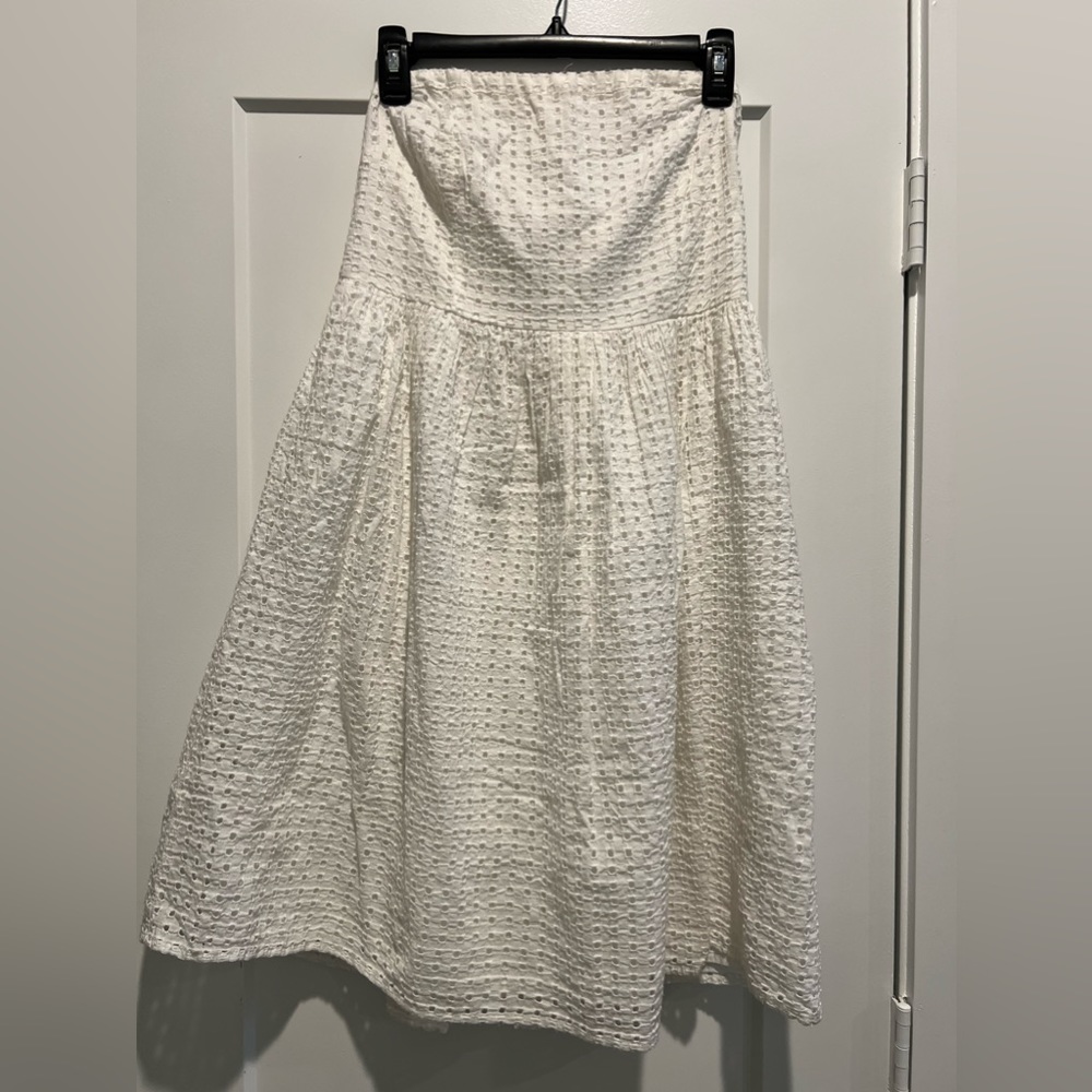 Strapless dress